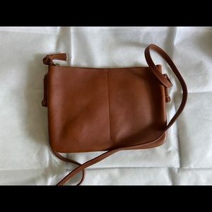 Brand new madewell knotted crossbody bag. never used.